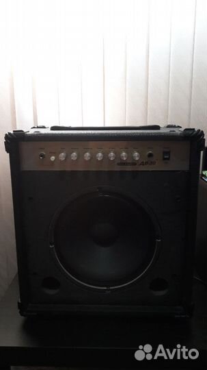 Комбик для бас гитары Aria AB-30