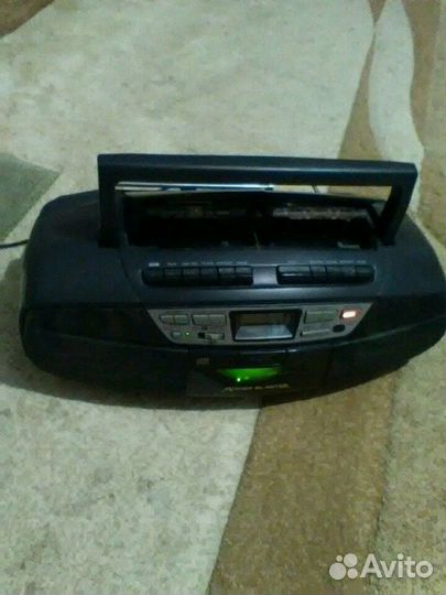 Магнитофон Panasonic