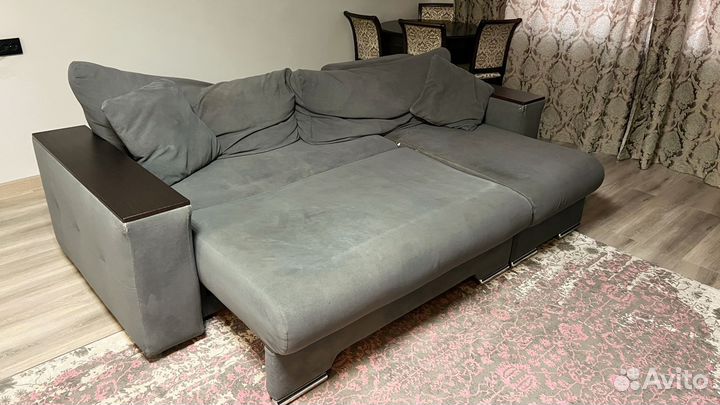 Угловой диван