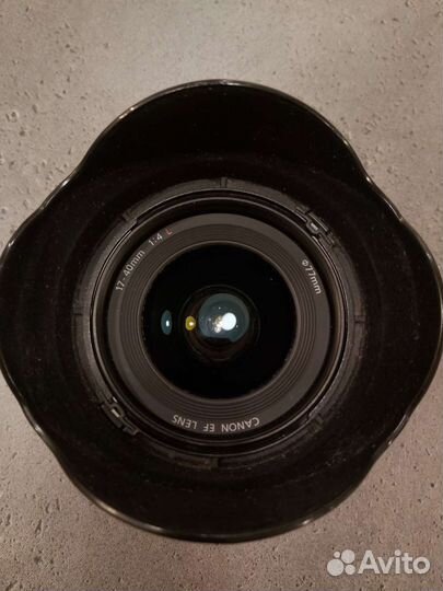 Объектив Canon EF 17-40mm F4