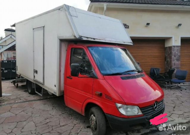 Мерседес Спринтер будка 2003