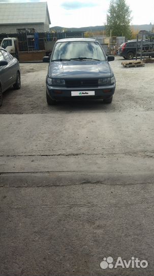 Mitsubishi Space Runner 1.8 МТ, 1992, 330 000 км
