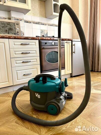 Пылесос Tennant V6 профессиональный