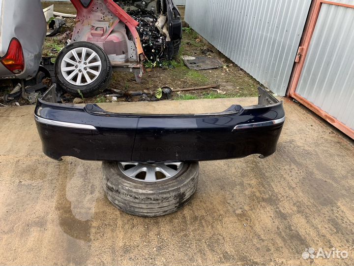 Задний бампер Toyota Majesta 186