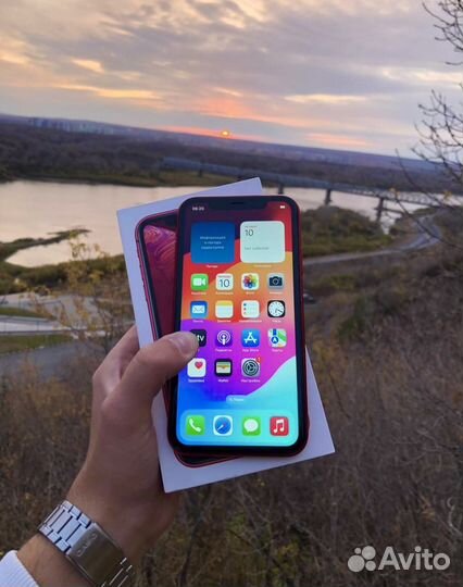 iPhone Xr, 64 ГБ