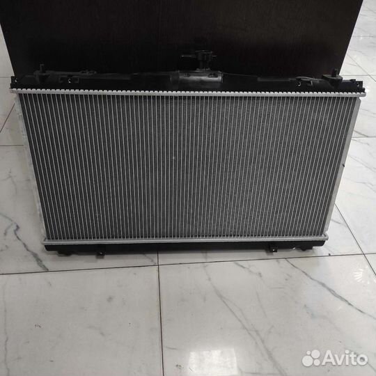 Радиатор охлаждения двигателя Toyota Camry V50