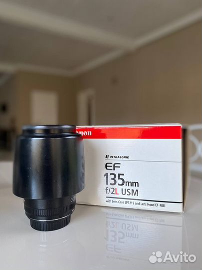 Canon EF 135mm F2.0 L USM