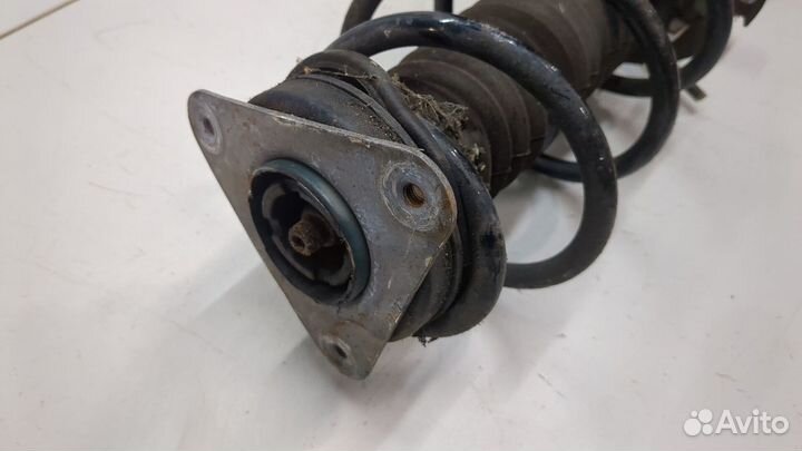 Амортизатор подвески Renault Captur 2017, 2017