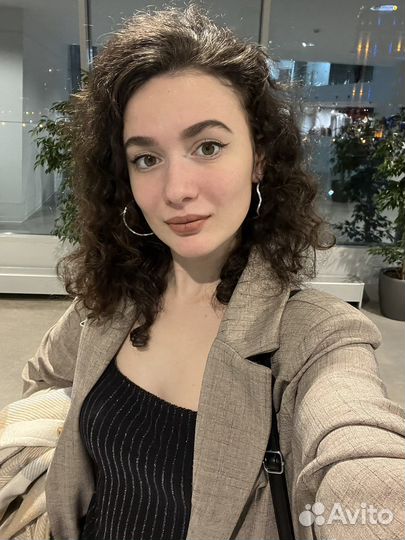 Риэлтор, специалист по недвижимости