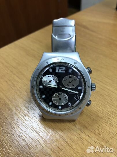 Часы swatch