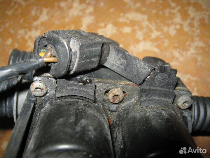 Электромагнитный клапан печки BMW X5 E70