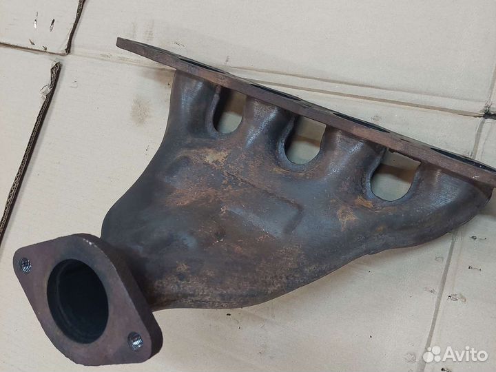 Выпускной коллектор Mitsubishi Space Wagon