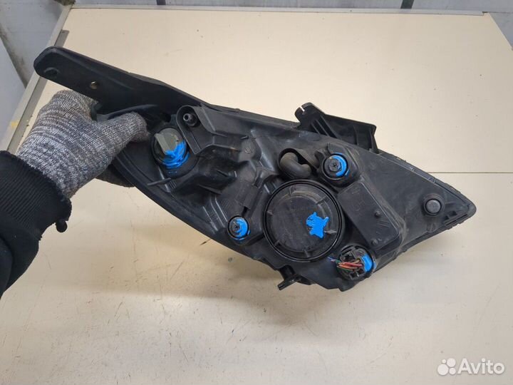 Фара (передняя) Hyundai i20, 2012