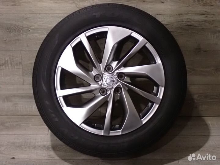 Комплект колес Nissan X-Trail оригинал R18