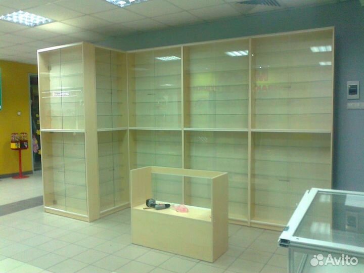 Торговые витрины для магазина