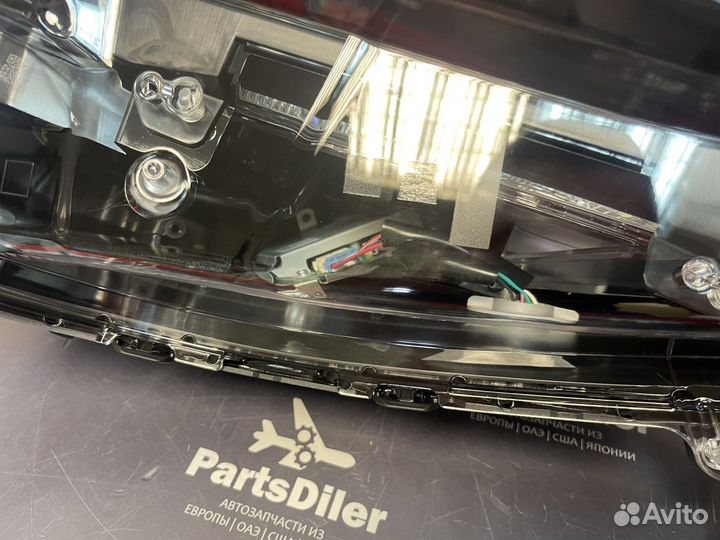 Фара новая правая Mazda CX-5 kb8m51031d