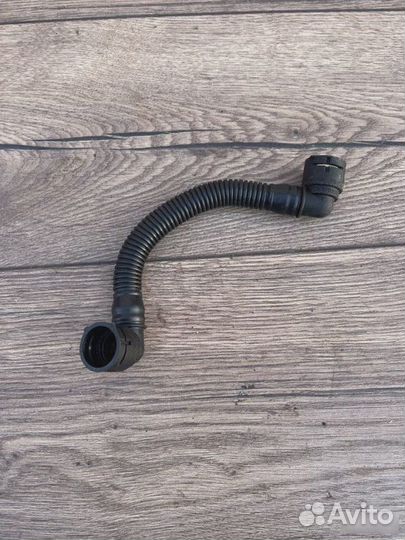 Патрубок картерных газов Opel Insignia 1.8