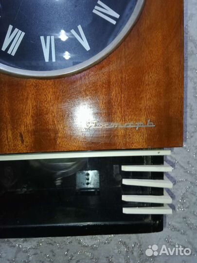 Настенные часы