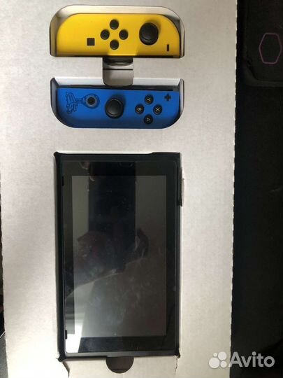 Игровая приставка Nintendo switch