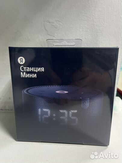 Яндекс станция с часами