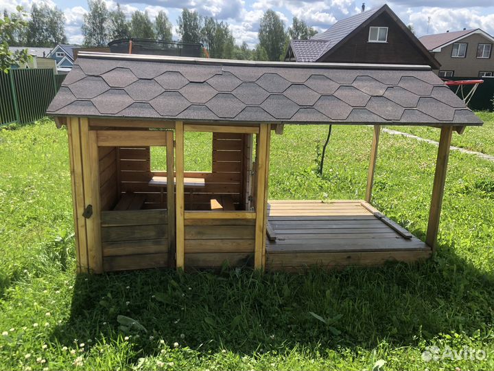 Детский деревянный домик для дачи