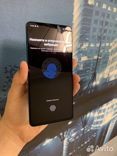 Xiaomi Mi 9T, 4/64 ГБ