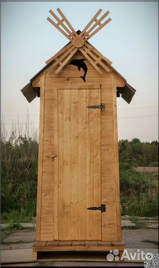 Уличный туалет с установкой