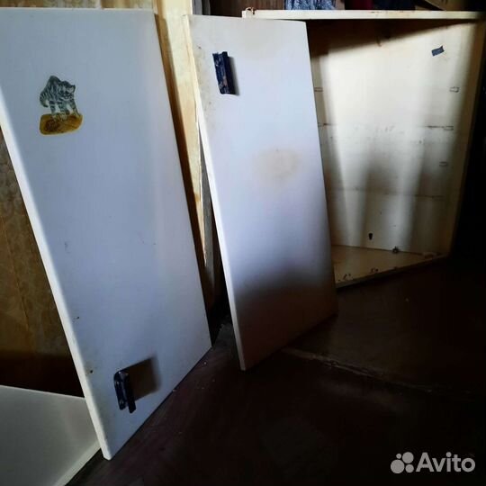 Угловой навесной шкаф сталь разборный СССР