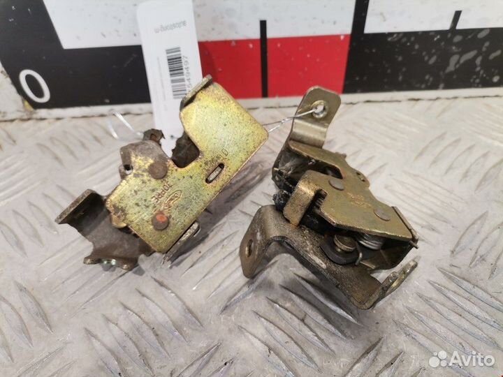 Замок двери распашной для Ford Transit 4 1494102