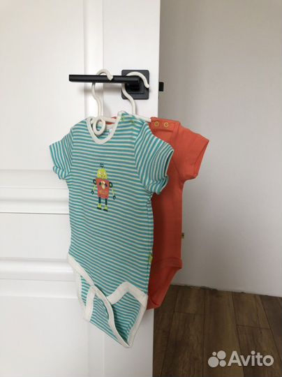 Боди 2 шт. 68 + комбинезон Crockid новые 62