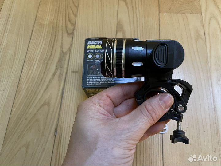 Фонарик для велосипеда, самоката