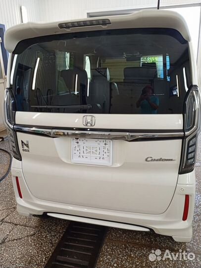 Honda N-BOX 0.7 CVT, 2017, 90 000 км