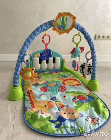 Развивающий коврик с пианино fisher-price