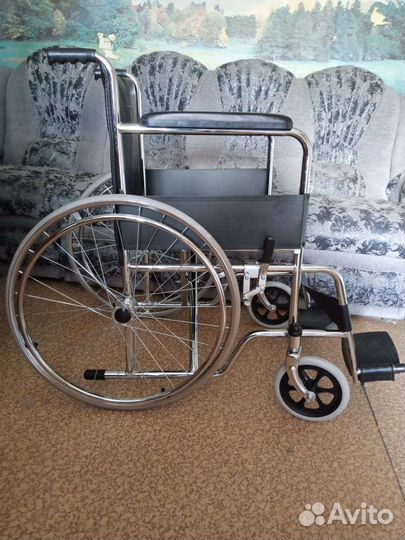 Инвалидная коляска новая