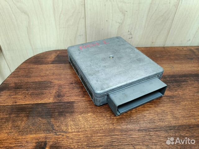 Блок управления двигателем Ford Focus рест