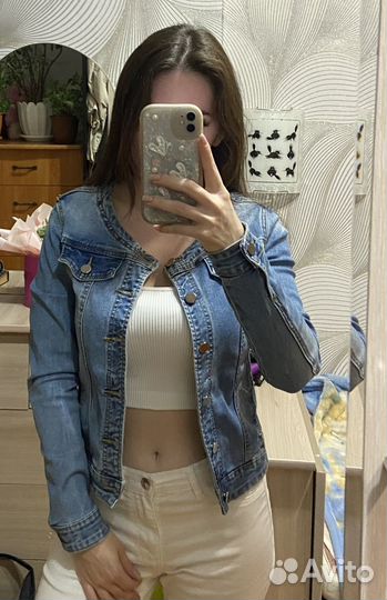 Джинсовая куртка
