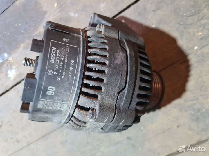 Генератор Saab 9000 2.3