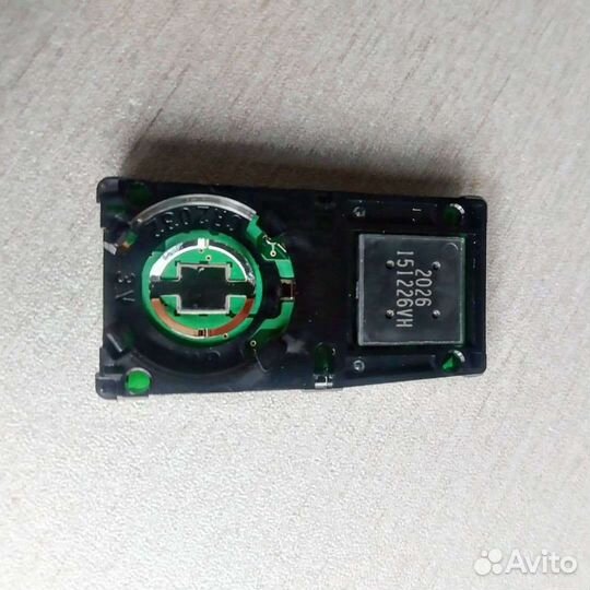 Смарт ключ Toyota Sienta Voxy Noah