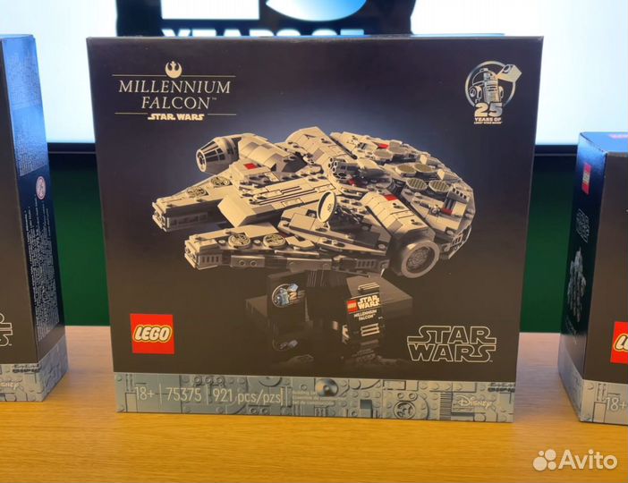 Lego Star Wars 75375 Сокол Тысячилетия