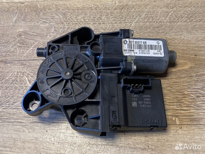 Renault scenic 3 задний R мотор стеклоподъёмника