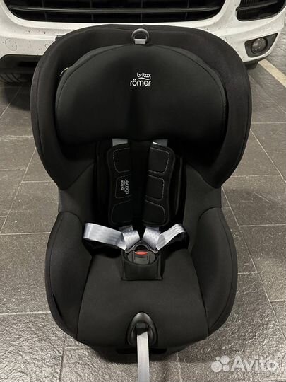 Детское автокресло britax romer trifix2 i-size