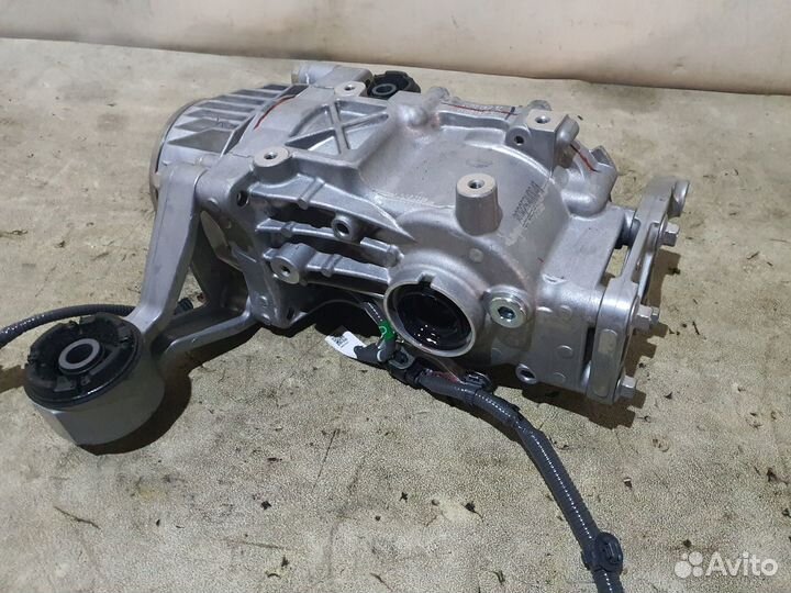 Редуктор Lexus NX200T в сборе