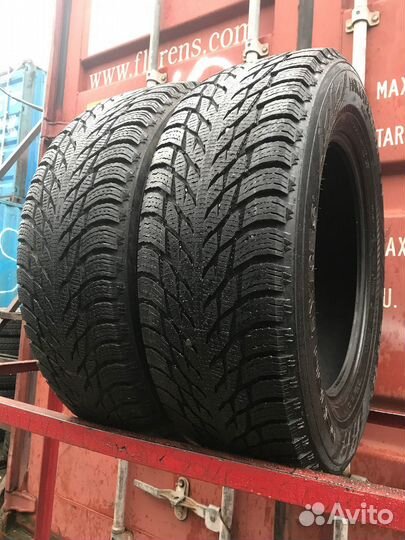 Nokian Tyres Hakkapeliitta R3 SUV 235/65 R17