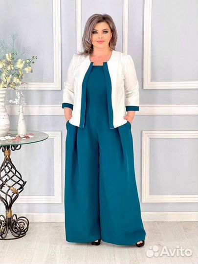 Женский костюм. Жакет и комбинезон. Размер 64