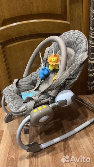 Шезлонг детский