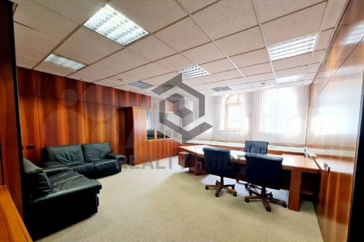 588 м2 Бизнес-центр 