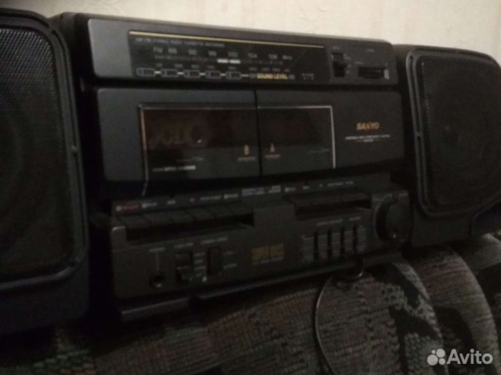 Магнитофон sanyo M 901SR