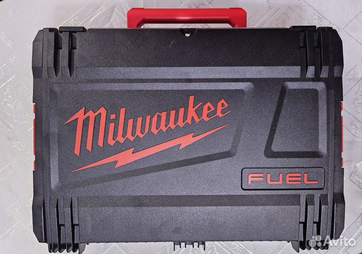 Ушм milwaukee M18 2880-20