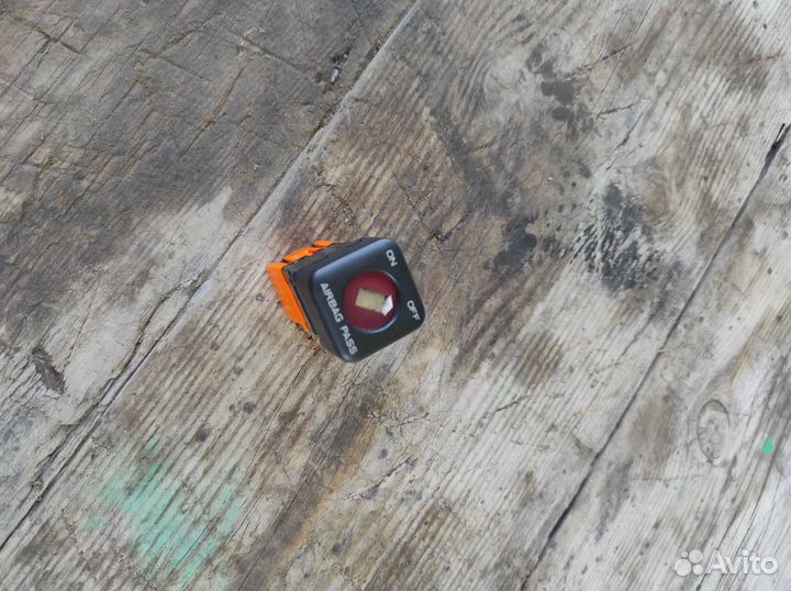 Кнопка подушек AirBag Пежо 206 / Peugeot 206