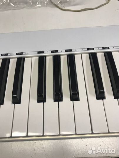 Axelvox KEY49J white midi-клавиатура